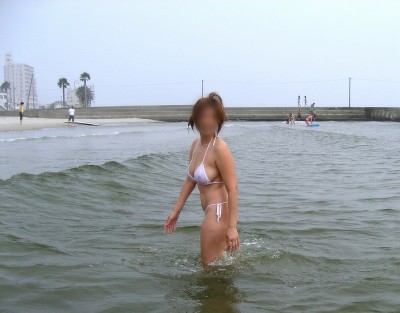 【夏水着エロ画像】夏の女の子の水着ってどうしてこんなにエロいのか！ 20